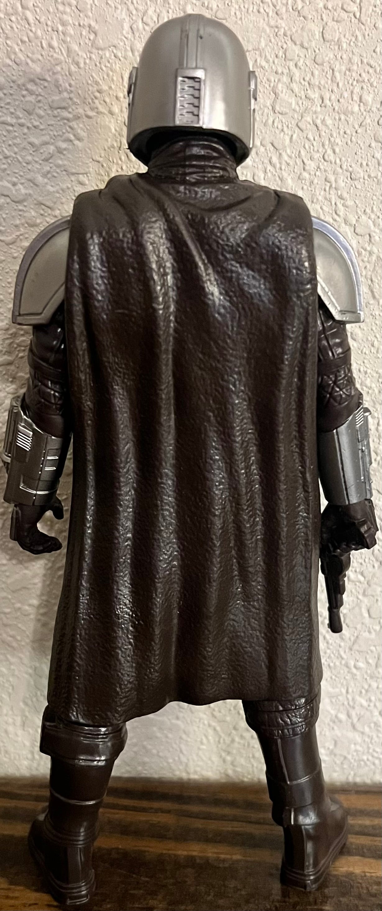9” Mandalorian Action Figure