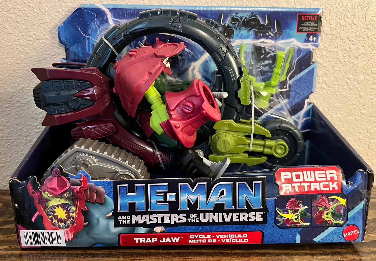 He-Man and the Masters of the Universe Trap Jaw & Power Attack Cycle Action Figure