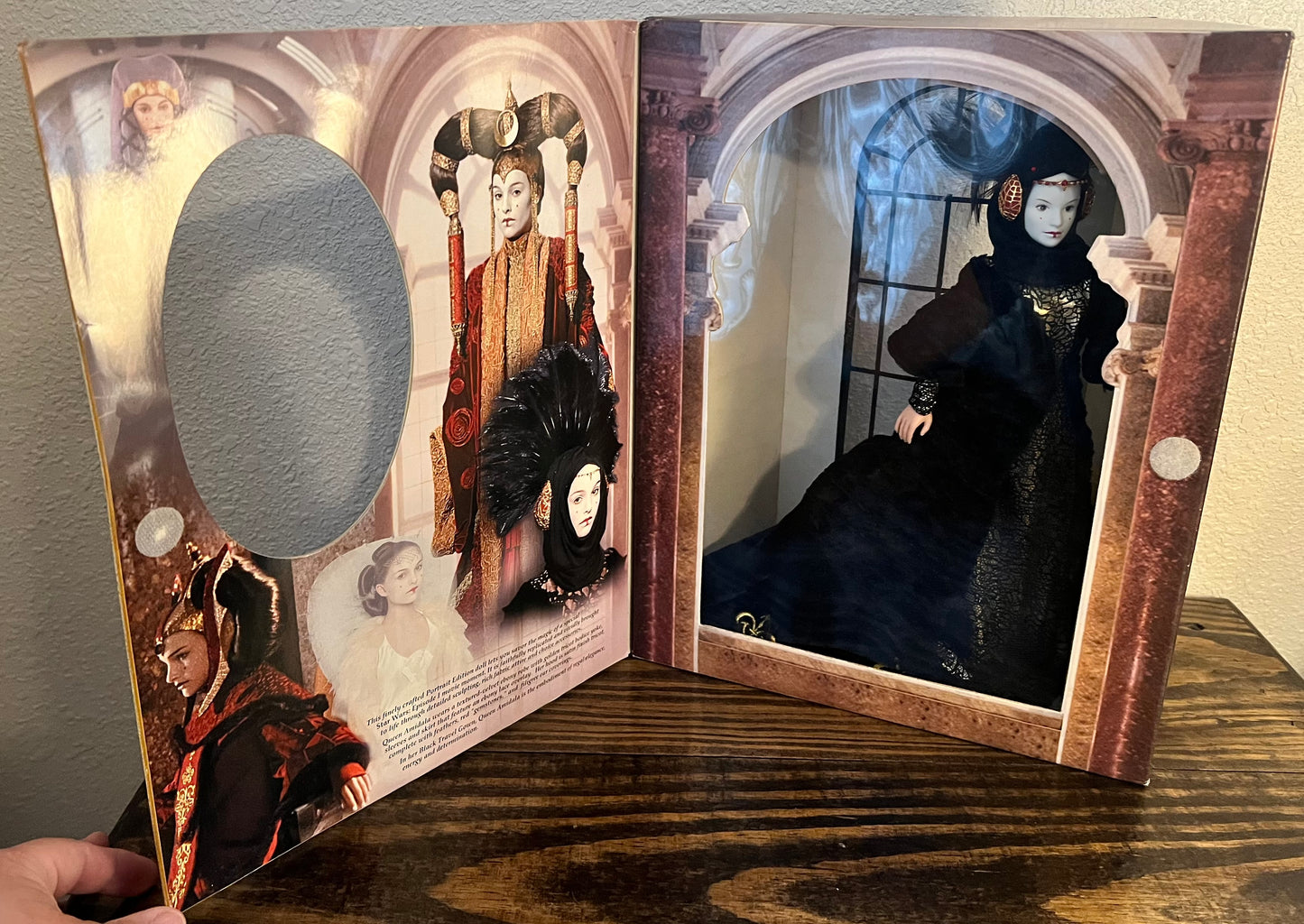 Star Wars Episode 1 Queen Amidala 1999 Portrait Edition Collector's Doll