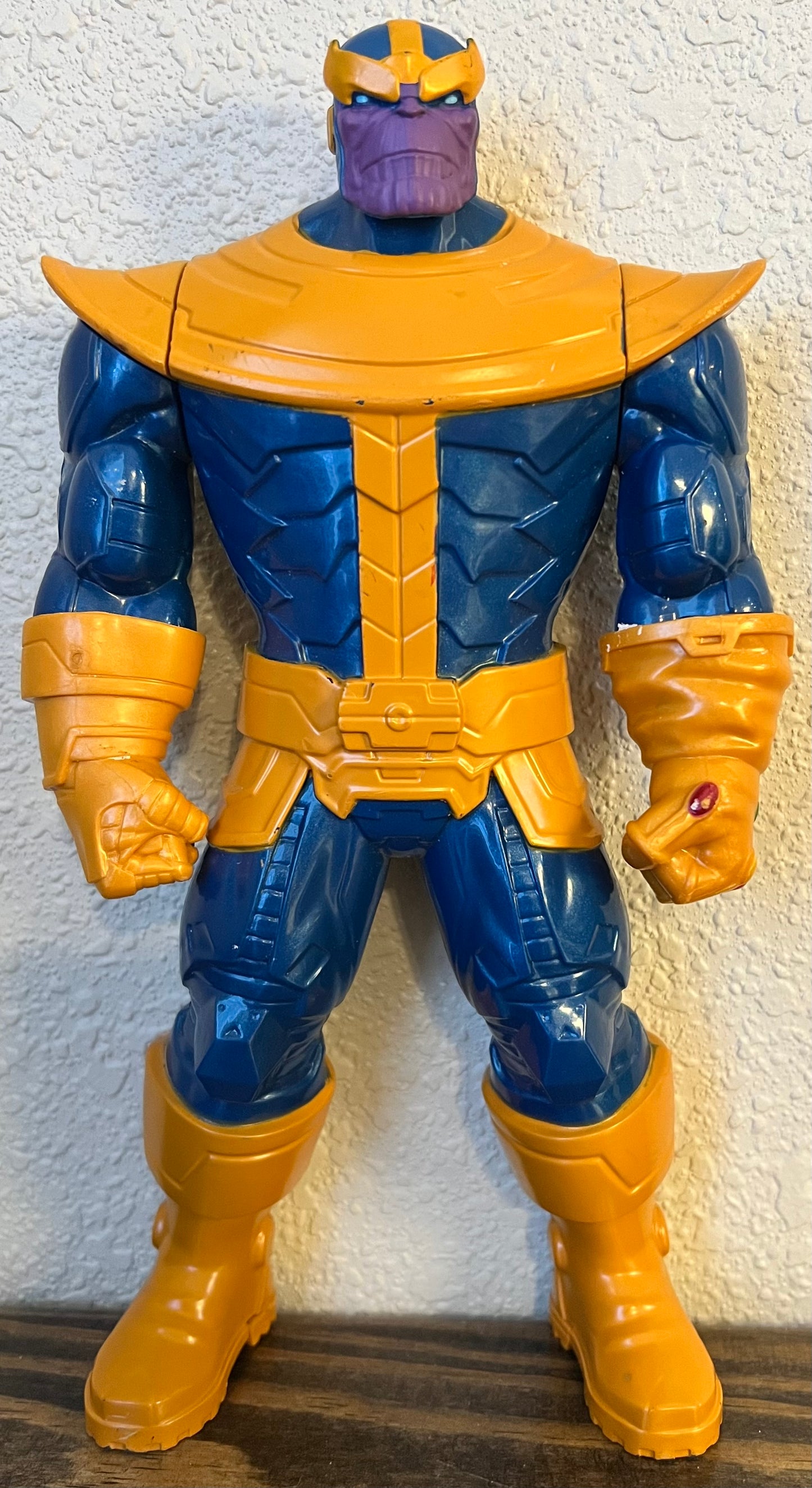 2019 10" Thanos Action Figure