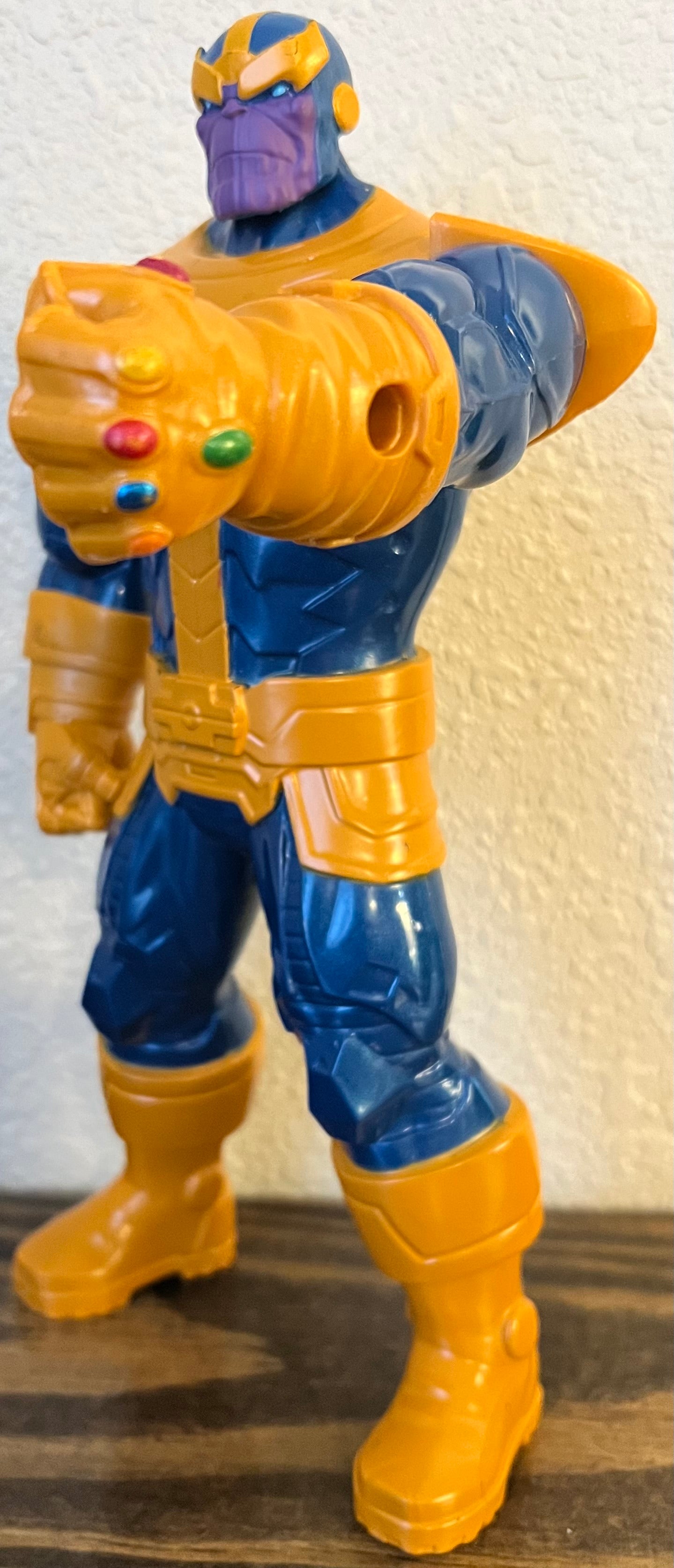 2019 10" Thanos Action Figure