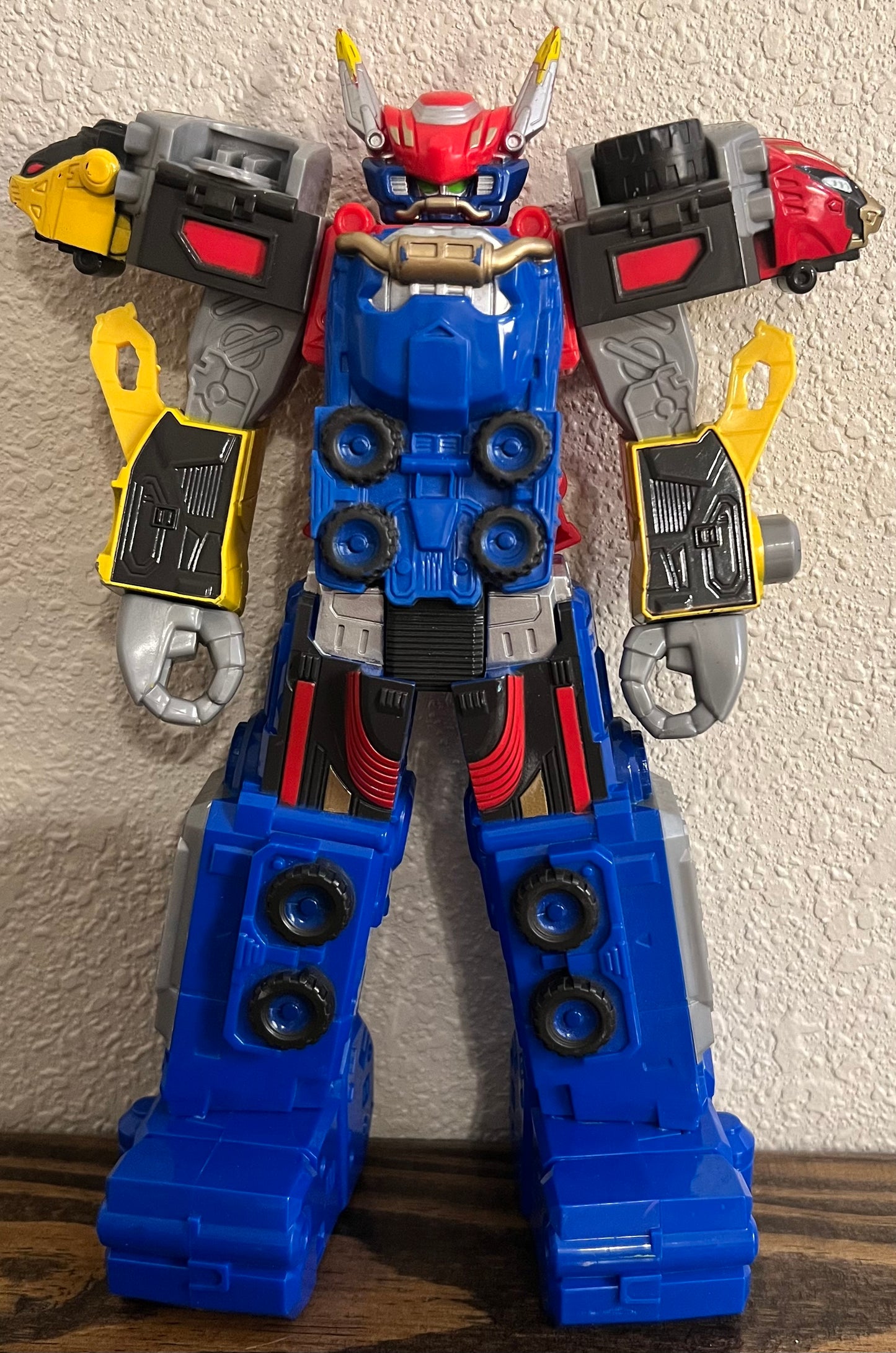 10" Power Rangers Beast Morphers Beast-X Megazord Action Figure