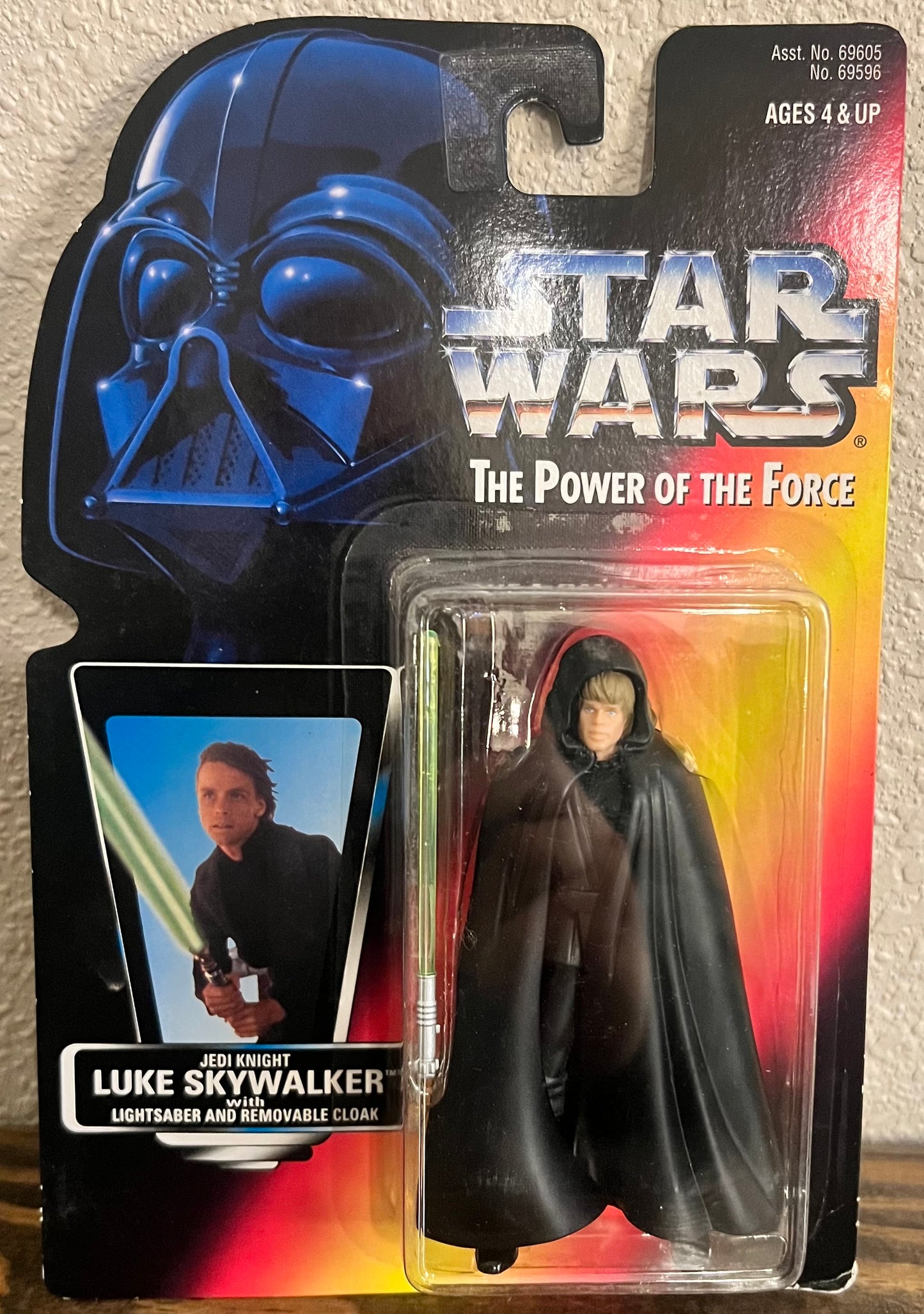 Star Wars Power of the Force Jedi Knight Luke Skywalker Action Figure