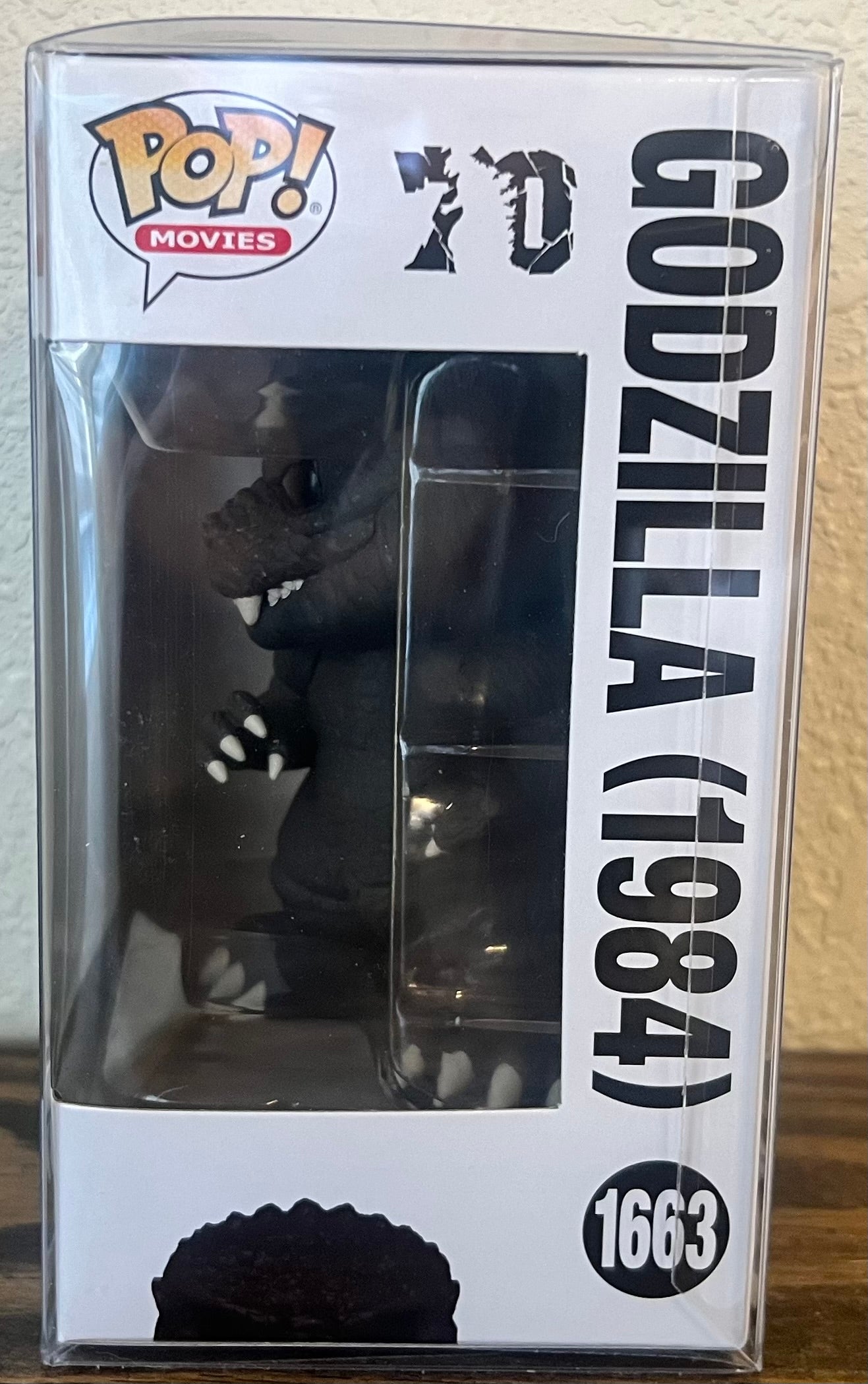 Funko Pop Godzilla #1663 W/Pop Protector