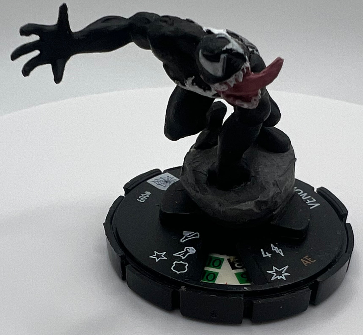 Marvel HeroClix Web of Spider-Man Venom Figure #009