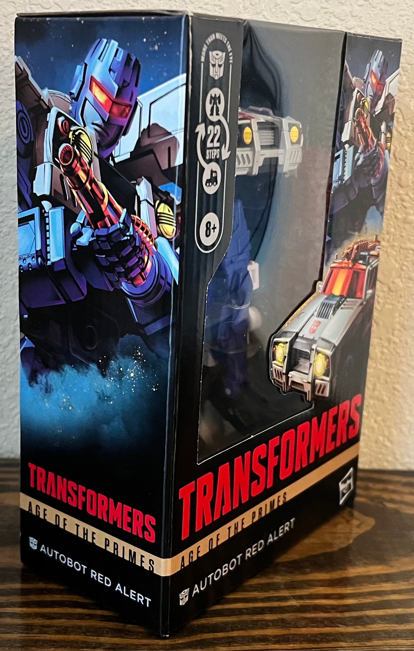 Transformers Age of Primes Voyager Class Autobot Red Alert