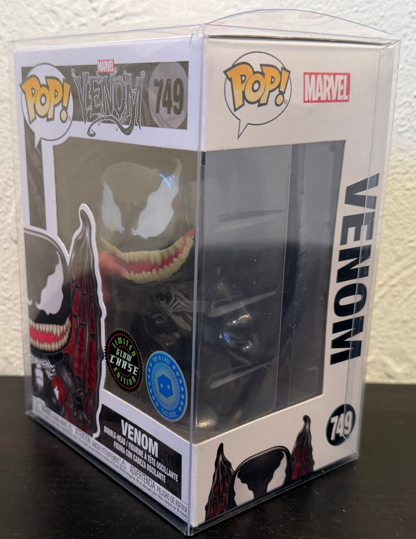 Marvel Venom with Wings Glow in the Dark Pop in the Box Exclusive #749