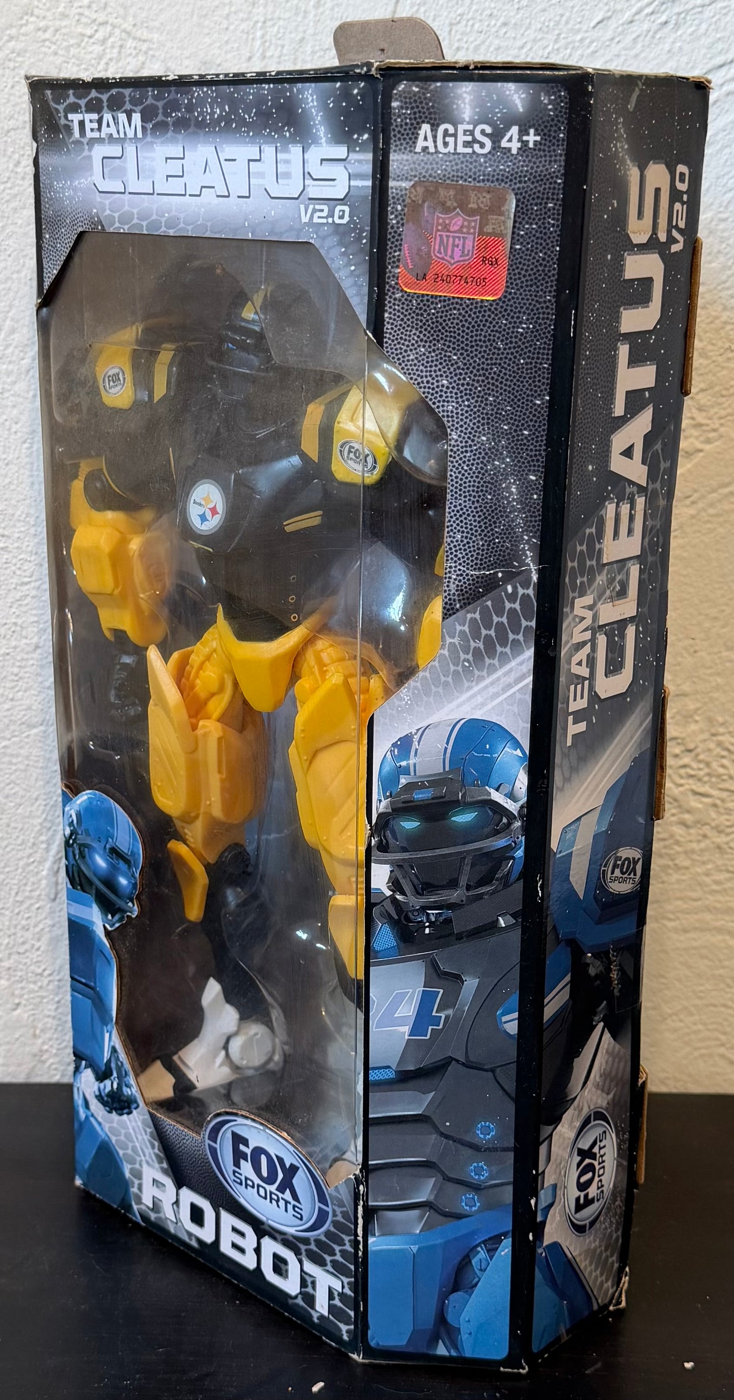 NFL Pittsburgh Steelers Team Cleatus Robot Football Figure Fox Sports