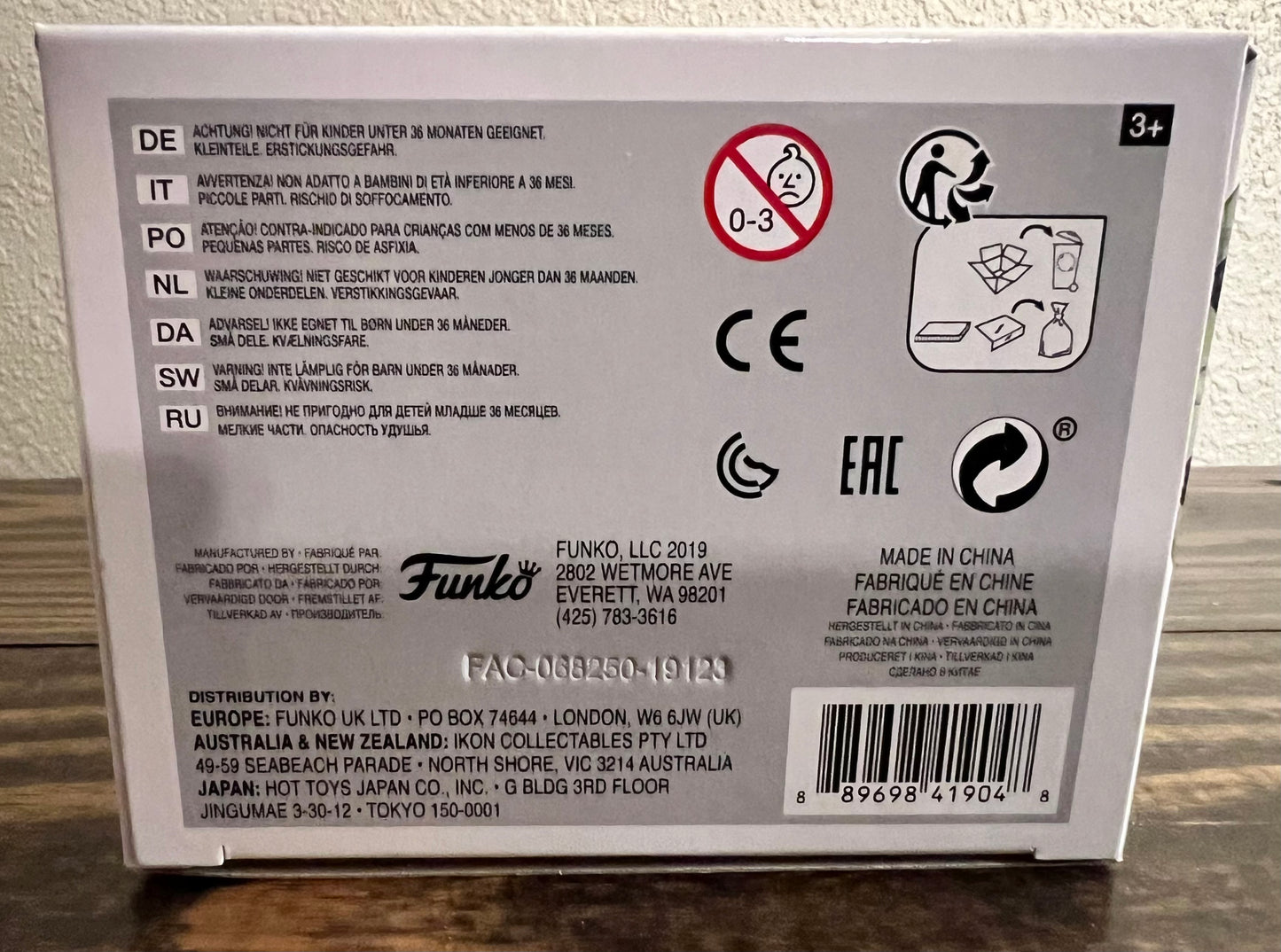 Yoda #124 2019 Summer Convention Exclusive ( Green Chrome )