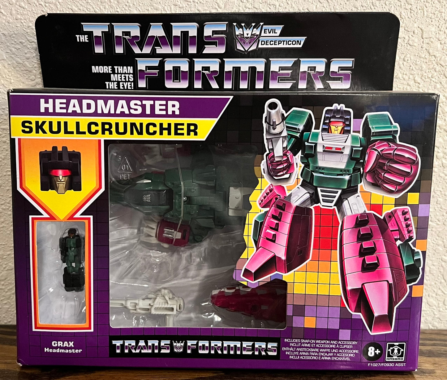 TransFormers G1 Retro Reissue Headmaster Skullcruncher with Grax