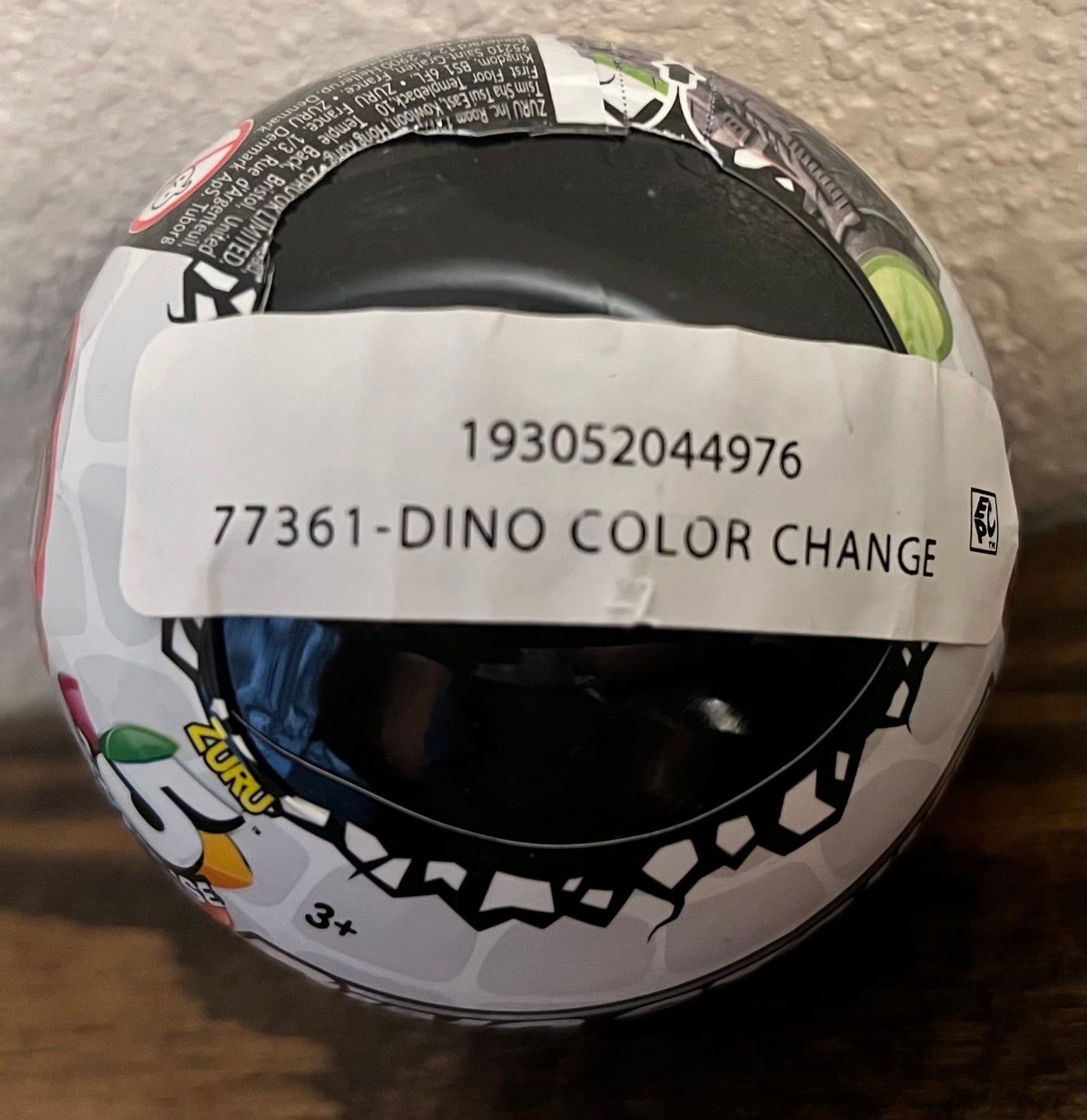 Zuru 5 Suprise Dino Strike Color Change Ball