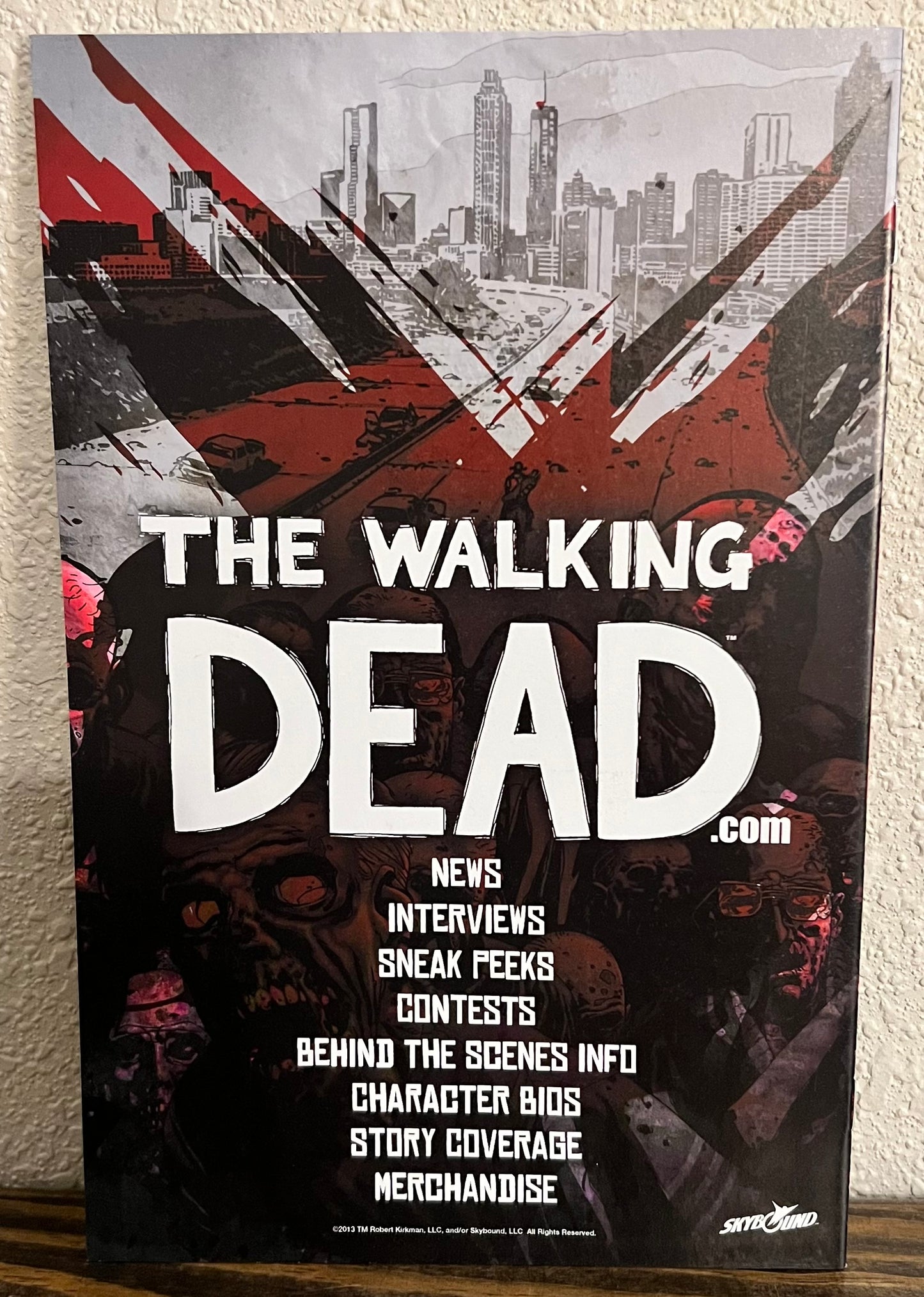 The Walking Dead #1 2015 Chicago Wizard World Comic Con Exclusive Variant Cover