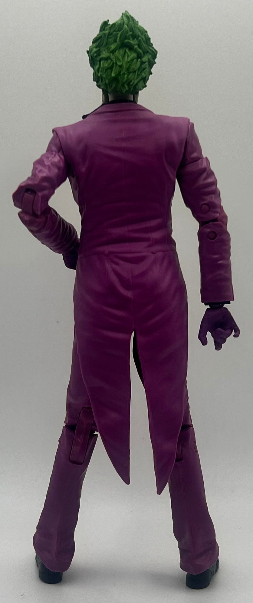 McFarlane DC Multiverse The Joker Infinite Frontier 8" Action Figure