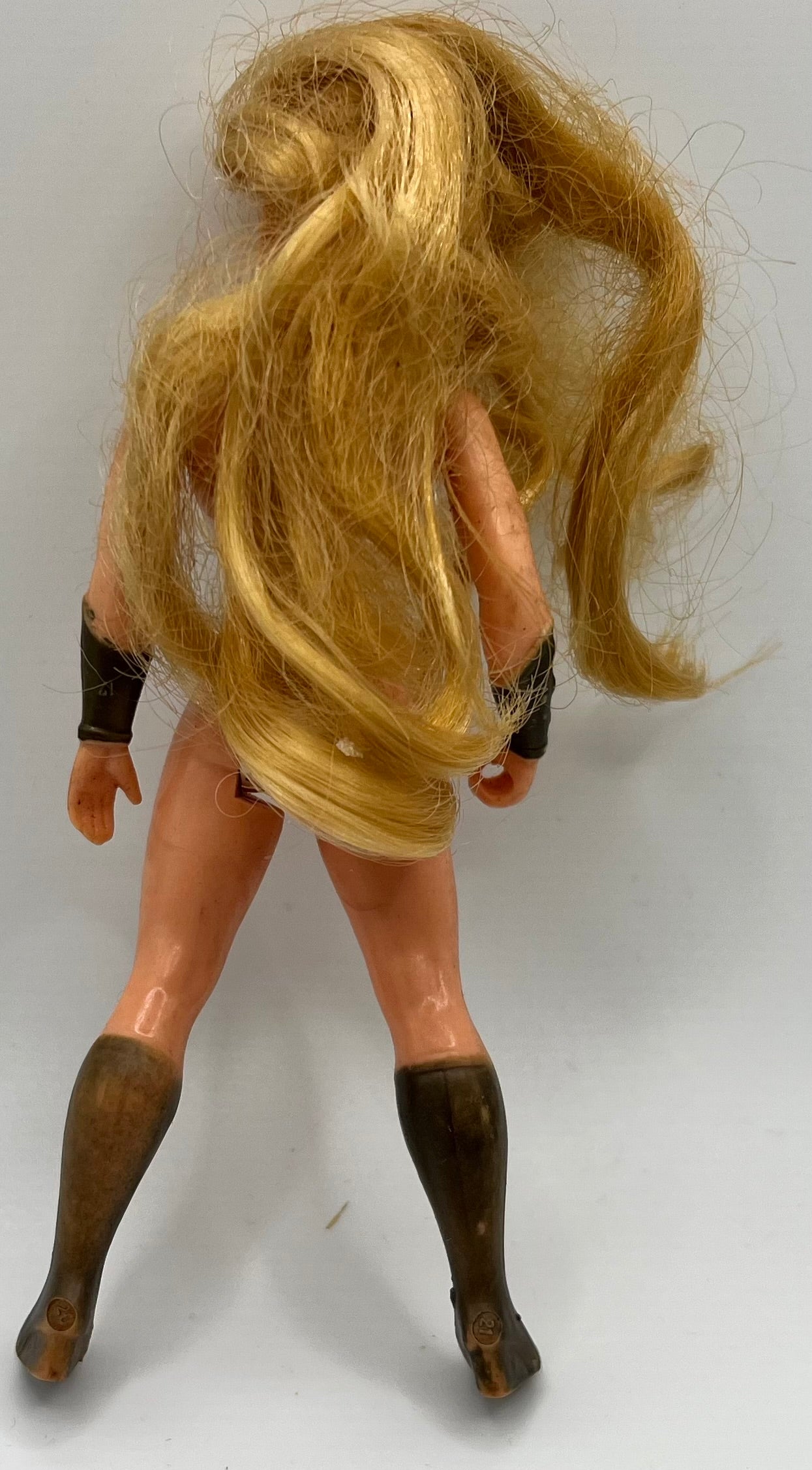 Vintage 1984 She-Ra Princess of Power Action Figure