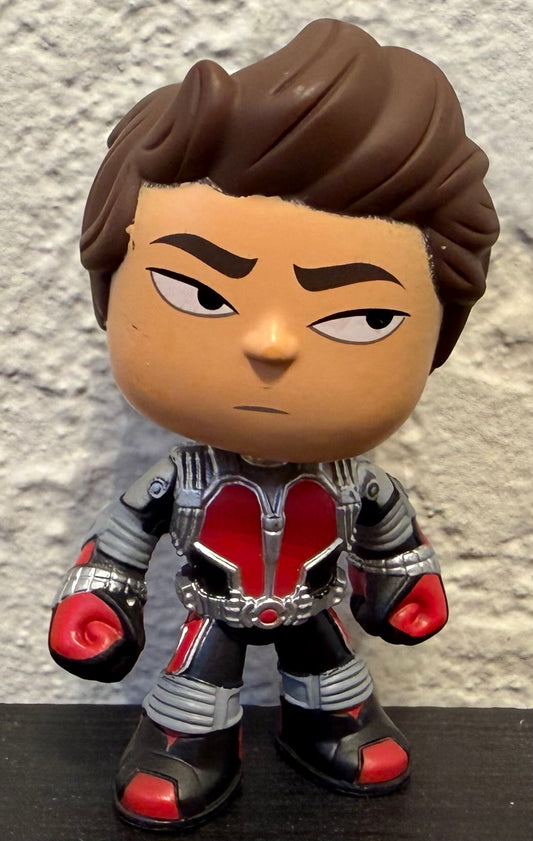 Funko Mystery Minis Bobbleheads Marvel Collector Corp Ant-Man Unmasked 2015