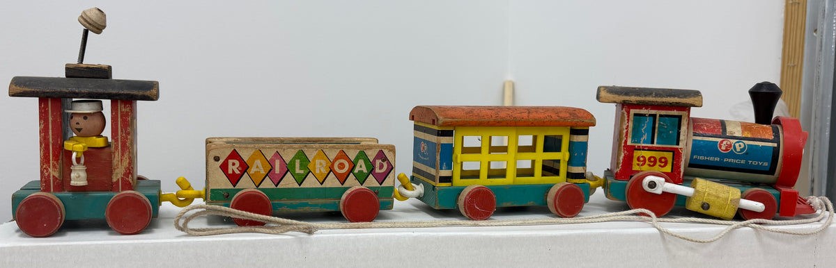Vintage Huffy Puffy Wooden 1963 Fisher-Price Pull Toy Train 4 Piece Complete Set